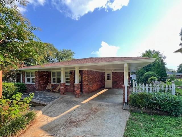 2711 Fairlane Drive Atlanta, GA 30340 - Photo 30 of 31 front view of a house with a porch