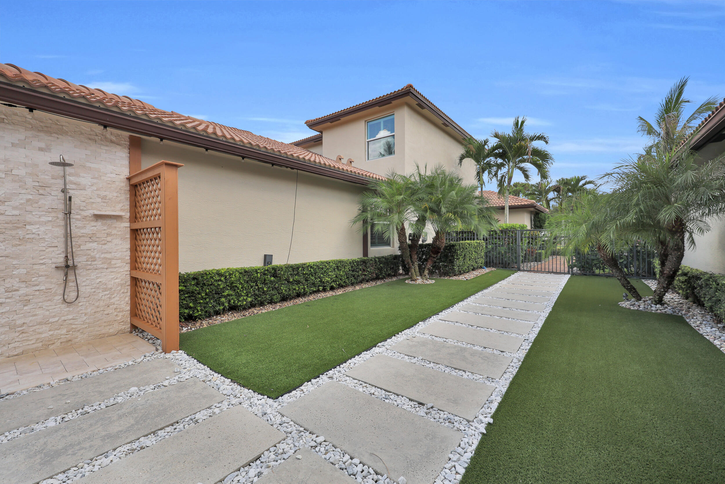 7147 Limestone Cay Road Limestone Creek, FL 33458 - Photo 65 of 73 017_T7do