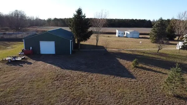 $799,000 | 7313 West 12 1/2 Road, Mesick, MI 49668
