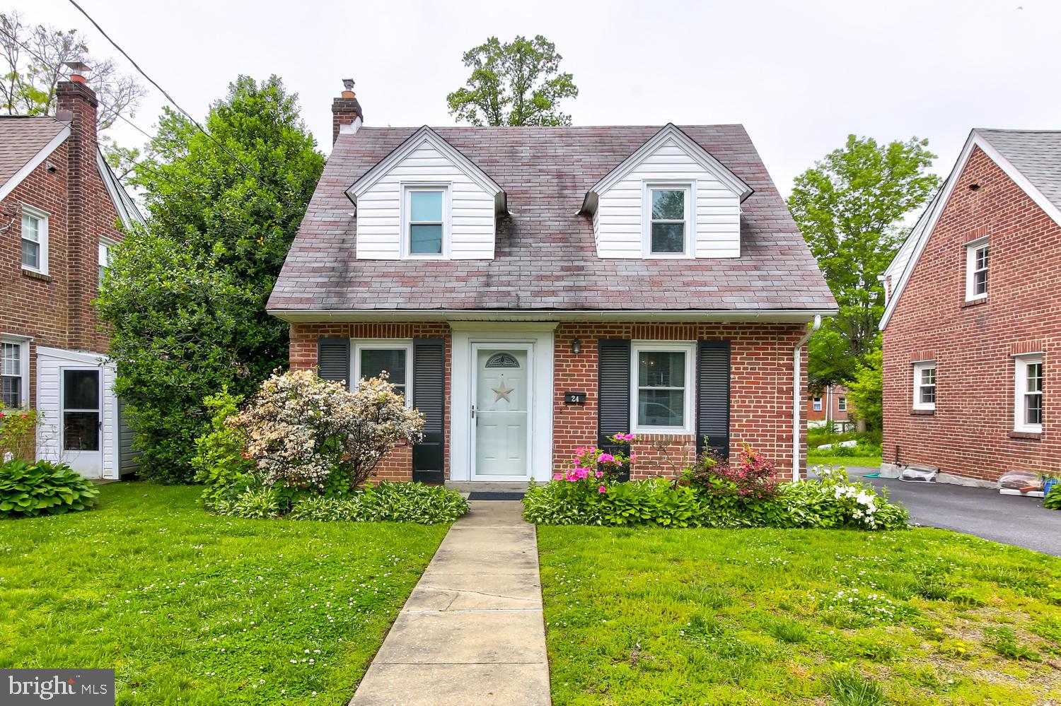 24 Mancil Road Media, PA 19063 - Photo 2 of 32