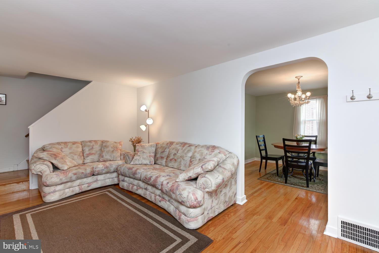 24 Mancil Road Media, PA 19063 - Photo 9 of 32