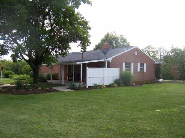 4200 Clime Road Columbus, OH 43228 - Photo 8 of 10