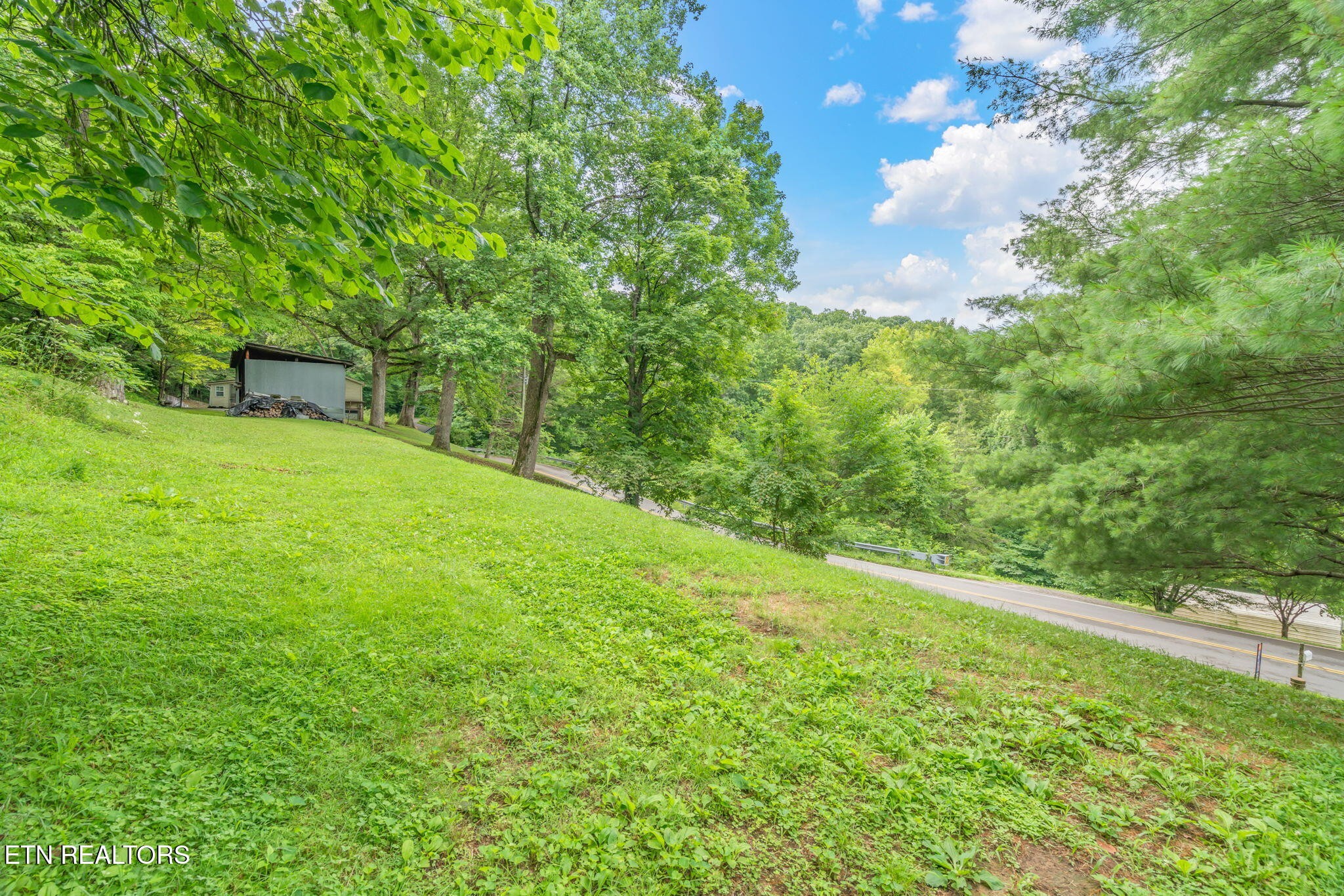 1386 Walker Ford Road Maynardville, TN 37807 - Photo 24 of 35 Gallery Image 24