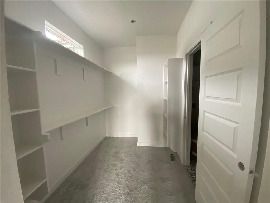 18549 West 193rd St Spring Hill Spring Hill, KS 66083 - Photo 14 of 34