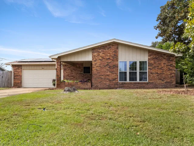 $340,000 | 15 West Casa Loma Drive, Mary Esther, FL 32569