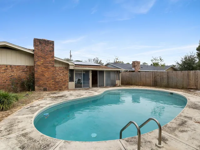 $340,000 | 15 West Casa Loma Drive, Mary Esther, FL 32569