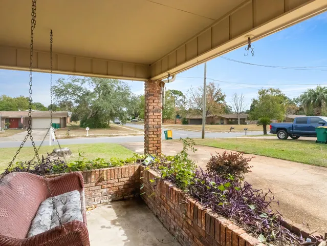 $340,000 | 15 West Casa Loma Drive, Mary Esther, FL 32569