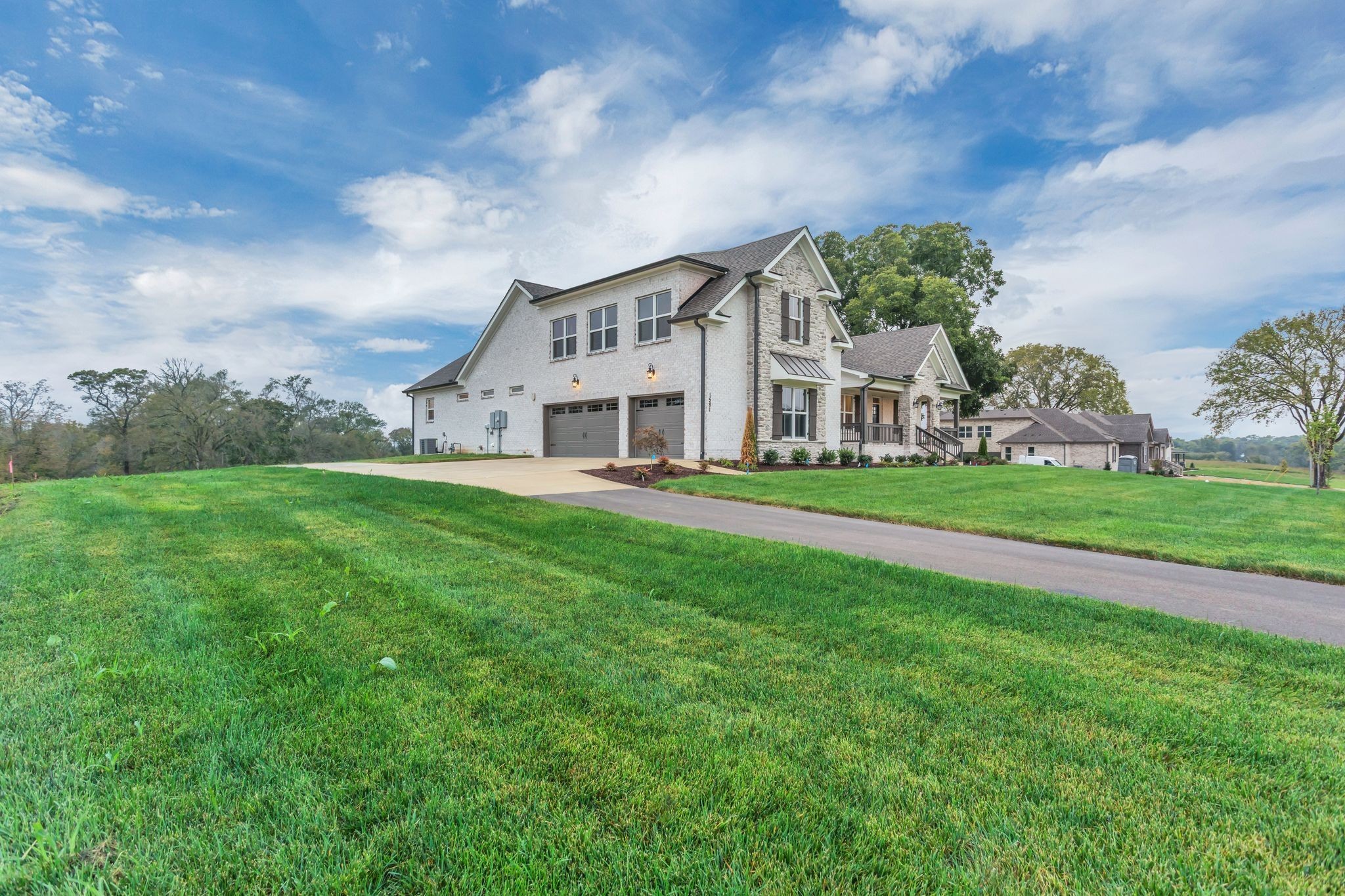 1581 John Sharp Road Spring Hill, TN 37174 - Photo 3 of 61