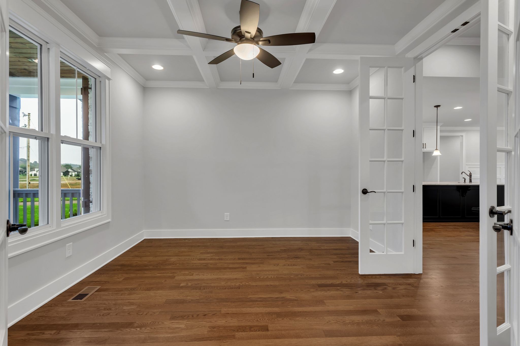 1581 John Sharp Road Spring Hill, TN 37174 - Photo 10 of 61