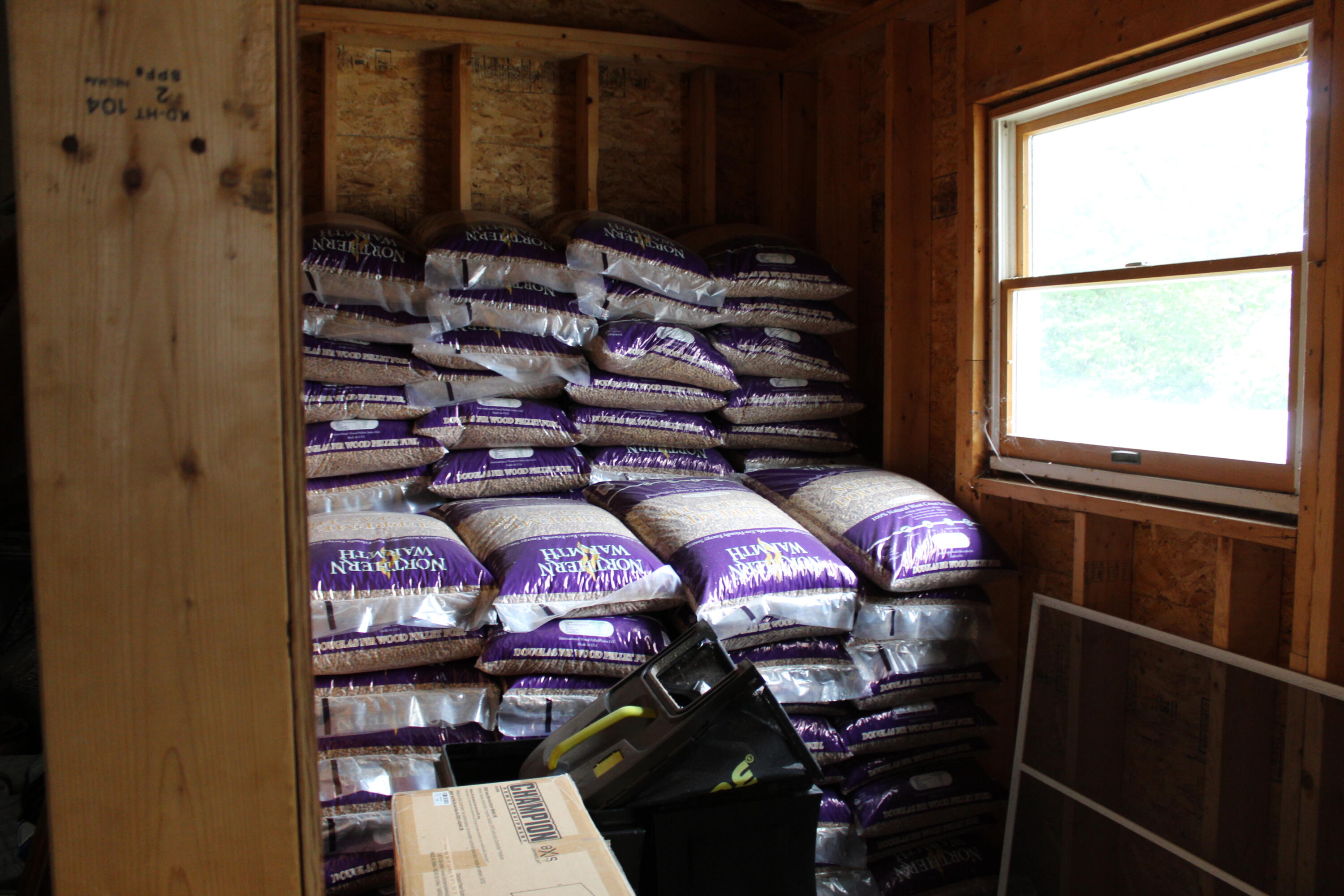 8 Camp Road Hartford, ME 04220 - Photo 11 of 40 IMG_0411