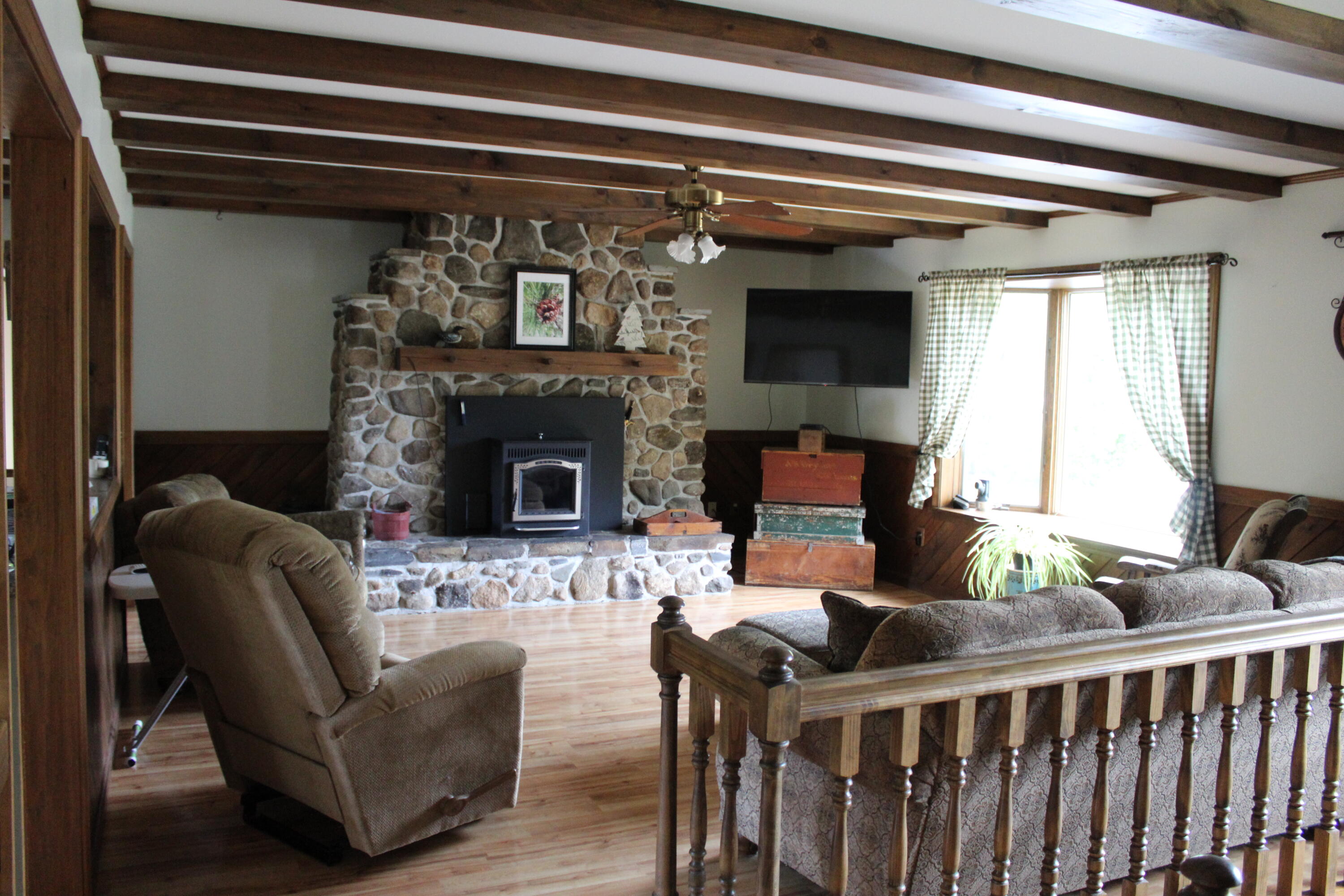 8 Camp Road Hartford, ME 04220 - Photo 14 of 40 IMG_0418