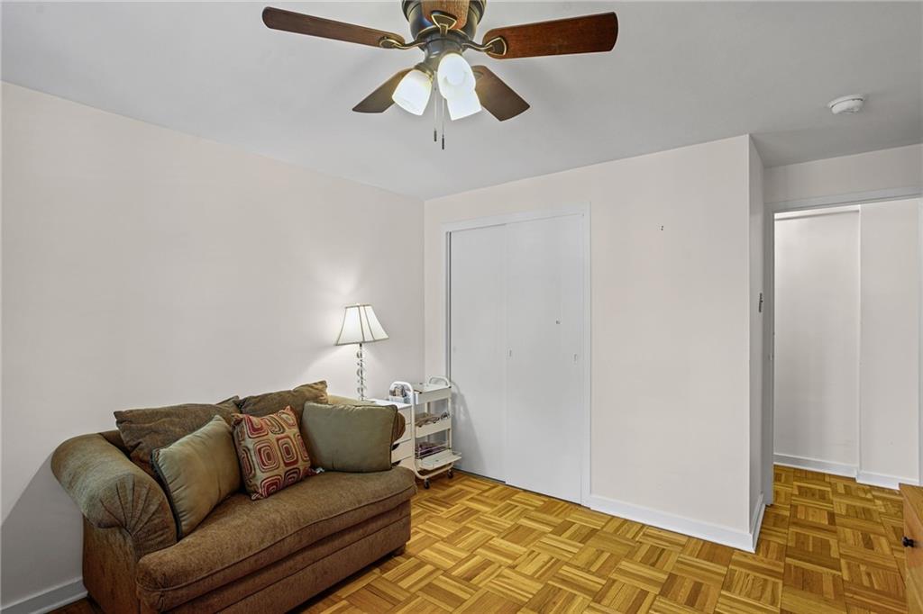 4601 Fifth Avenue, Unit 221 Pittsburgh, PA 15213 - Photo 27 of 44