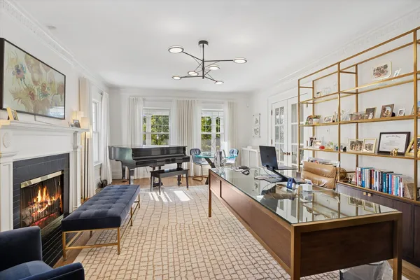 $1,475,000 | 176 Riverside Road, Riverside, IL 60546