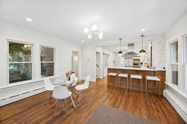 $1,475,000 | 176 Riverside Road, Riverside, IL 60546