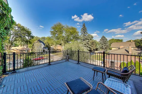 $1,475,000 | 176 Riverside Road, Riverside, IL 60546