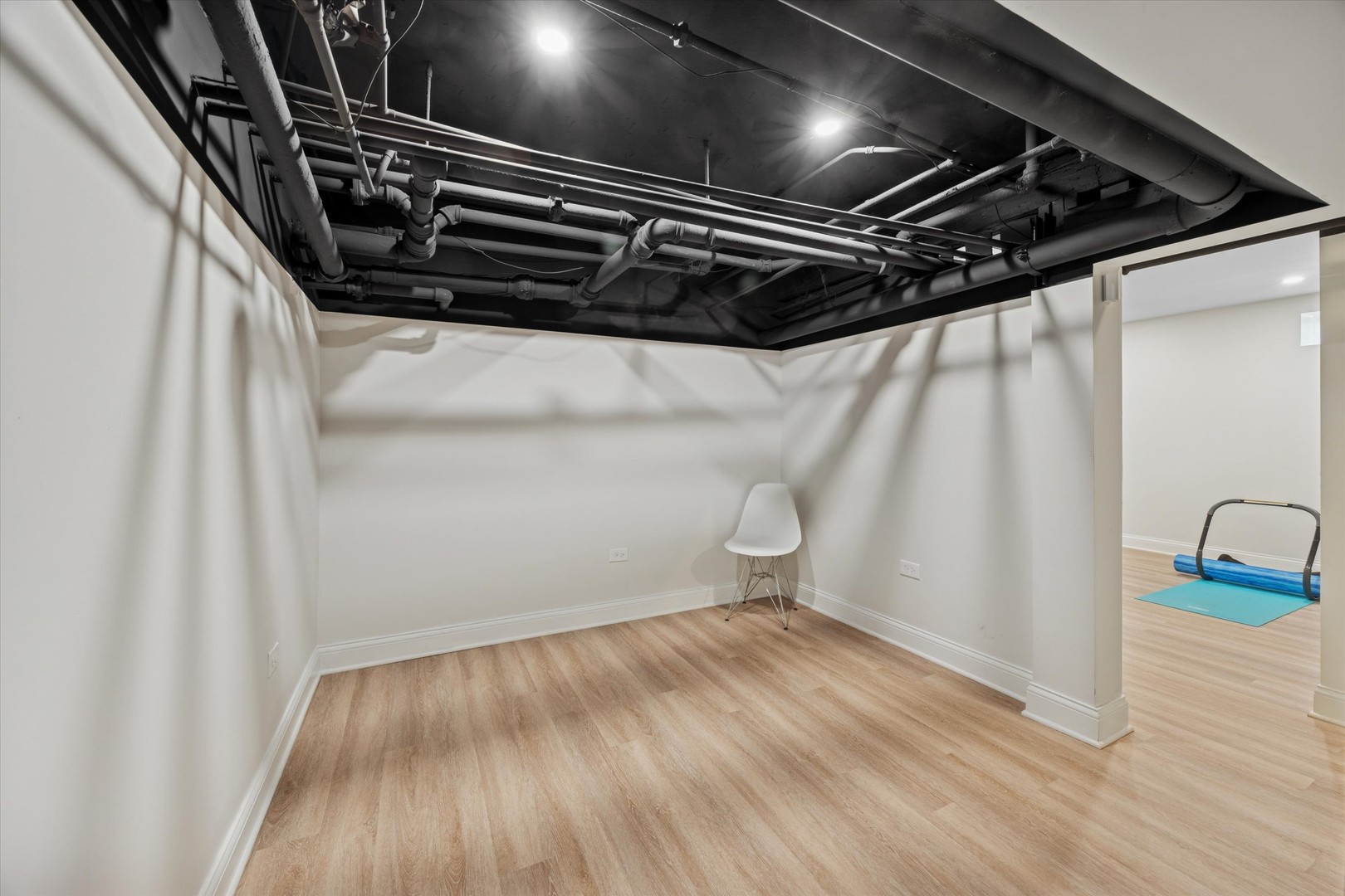 176 Riverside Road Riverside, IL 60546 - Photo 54 of 66