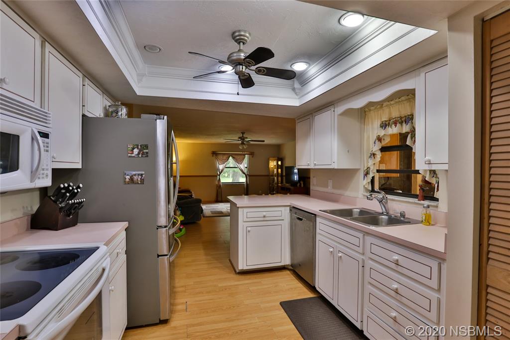 1648 Air Park Road Edgewater, FL 32132 - Photo 12 of 17 Gallery Image 12