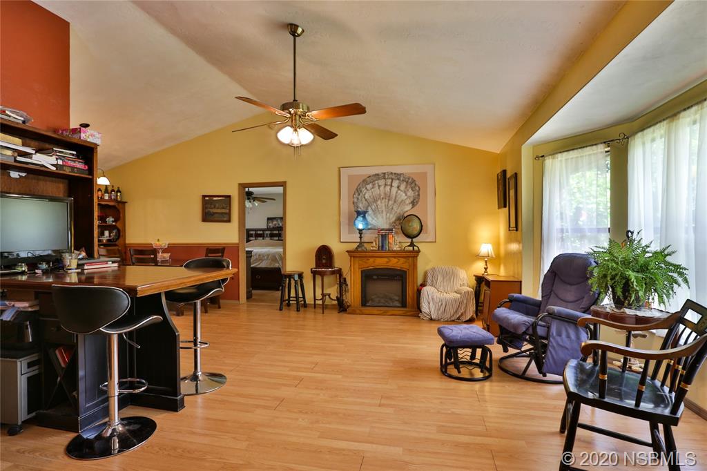 1648 Air Park Road Edgewater, FL 32132 - Photo 4 of 17 Gallery Image 4