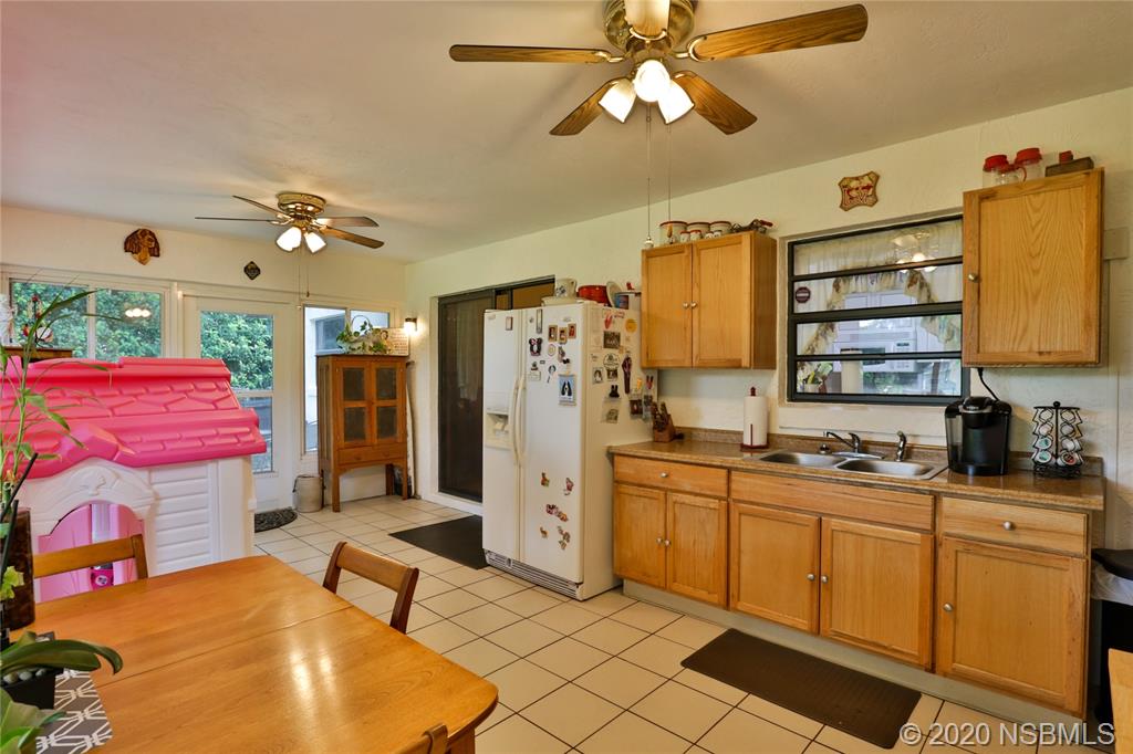1648 Air Park Road Edgewater, FL 32132 - Photo 8 of 17 Gallery Image 8