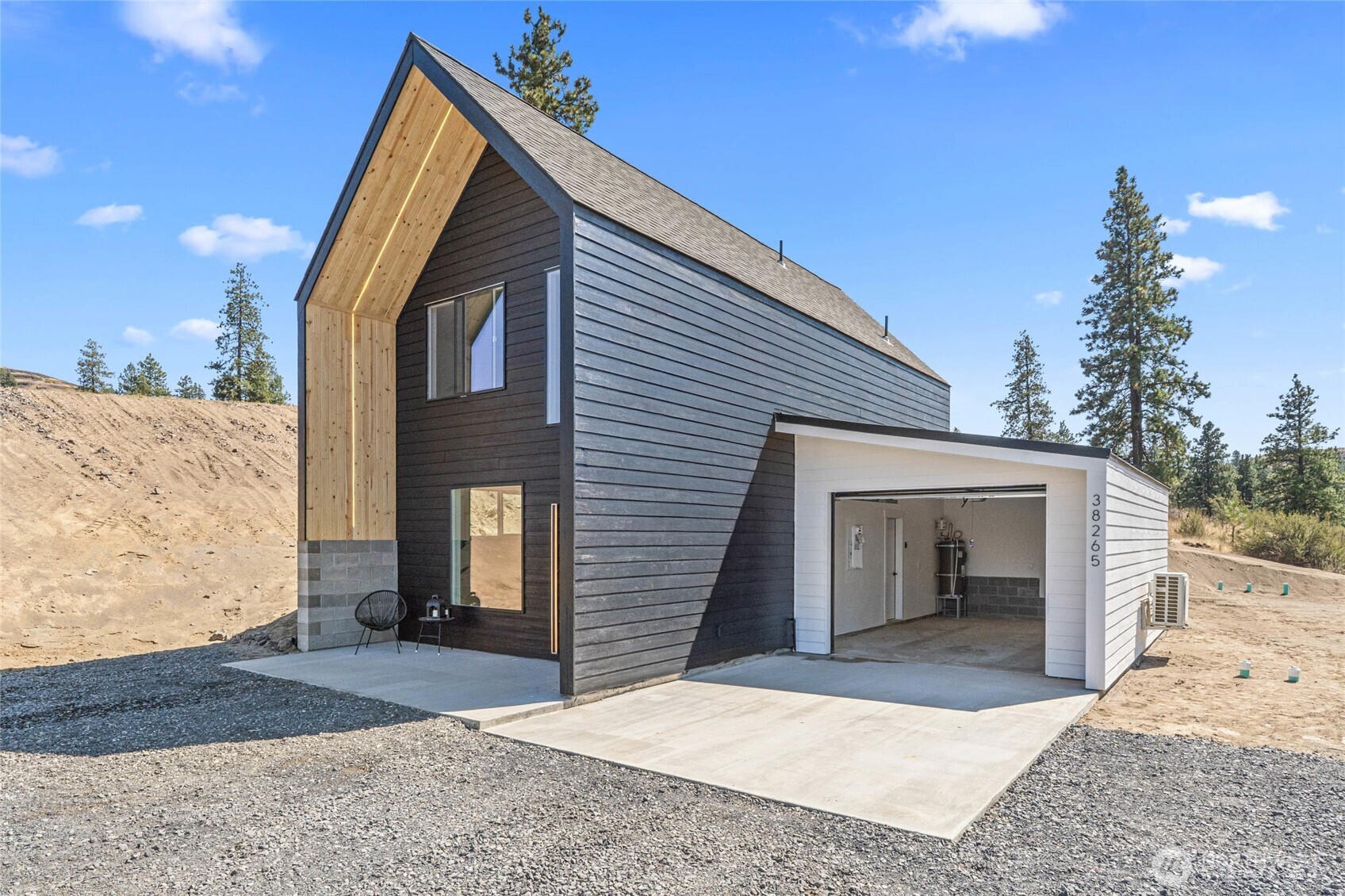 38265 Timber Lane North Lincoln, WA 99147 - Photo 23 of 37 a view of backyard of the house