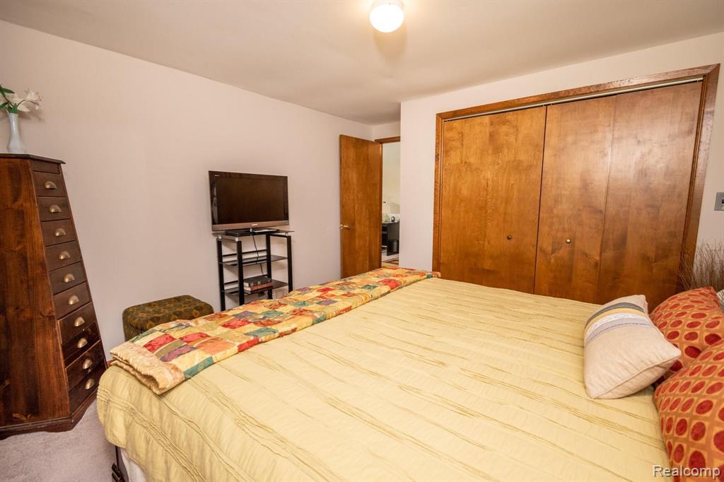 28005 Inkster Road Farmington Hills, MI 48334 - Photo 37 of 60 Gallery Image 37