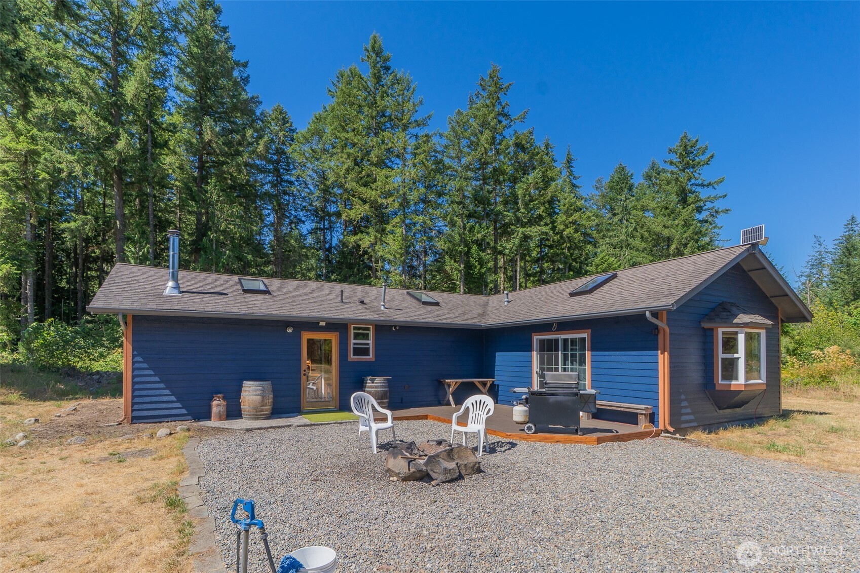 19002 Sorenson Road Southeast Yelm, WA 98597 - Photo 2 of 38