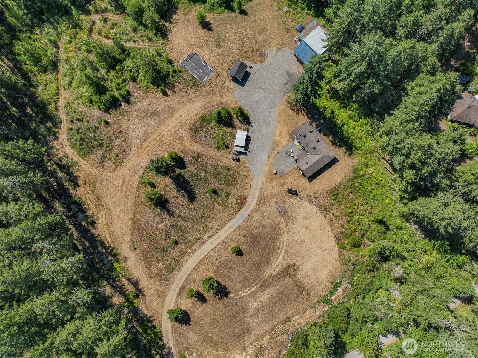 19002 Sorenson Road Southeast Yelm, WA 98597 - Photo 9 of 38