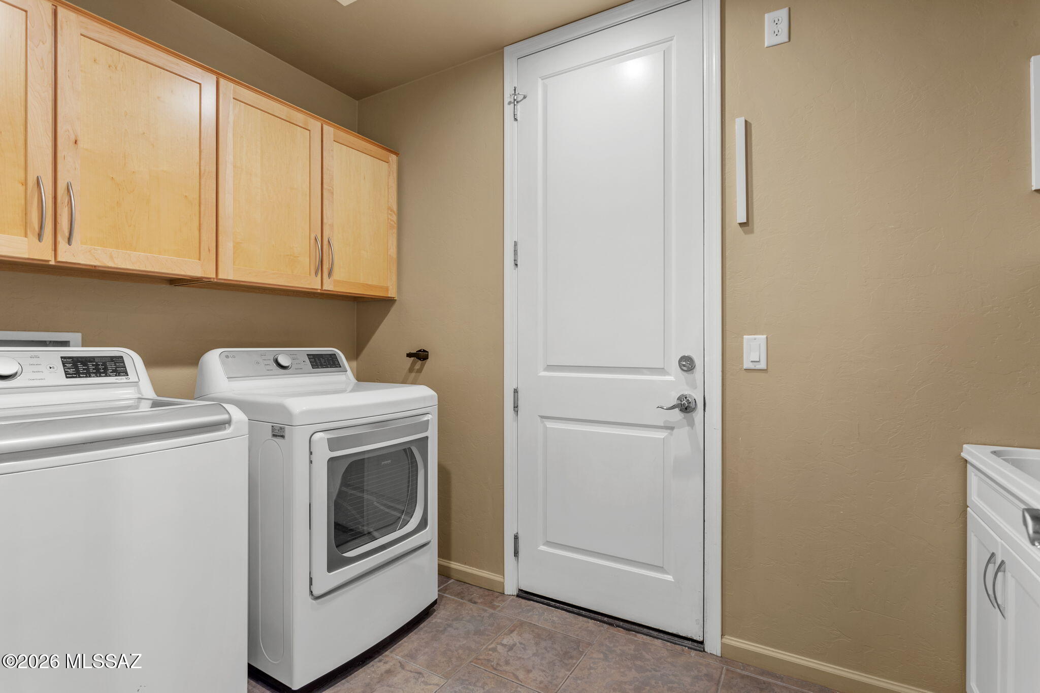 16861 South Ocotillo View Road Vail, AZ 85641 - Photo 35 of 50 Laundry