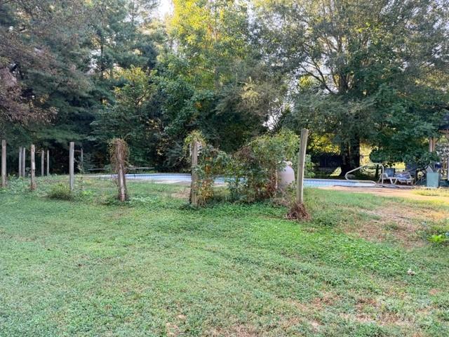 1028 Hay Row Road Clover, SC 29710 - Photo 6 of 21 Gallery Image 6