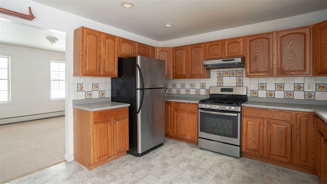 48 Prescott Road Pittsfield, NH 03263 - Photo 11 of 31