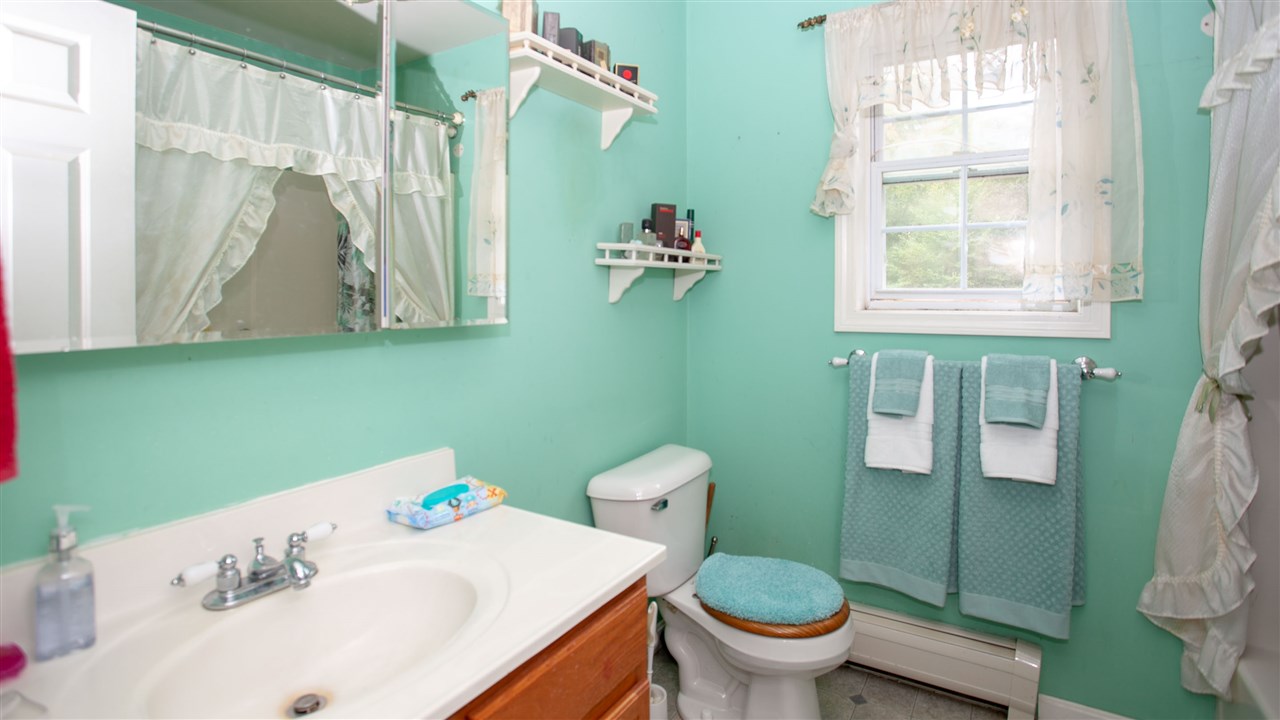 48 Prescott Road Pittsfield, NH 03263 - Photo 24 of 31