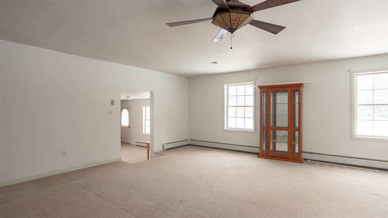 48 Prescott Road Pittsfield, NH 03263 - Photo 7 of 31