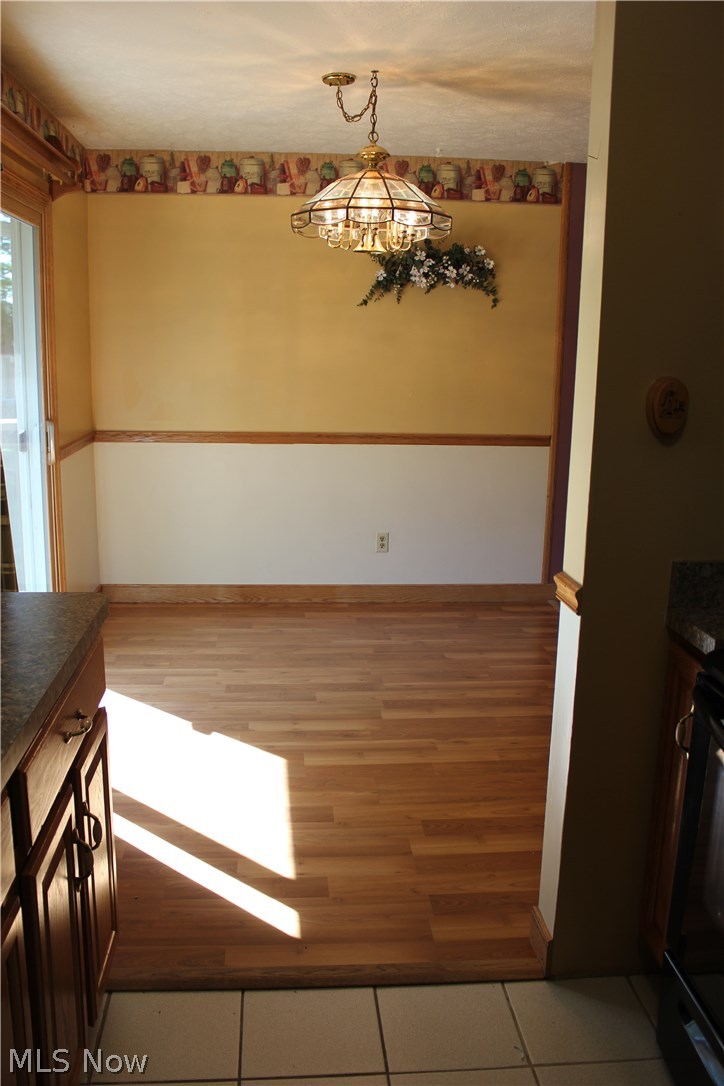 6994 Ridge Road Cortland, OH 44410 - Photo 5 of 14 Gallery Image 5