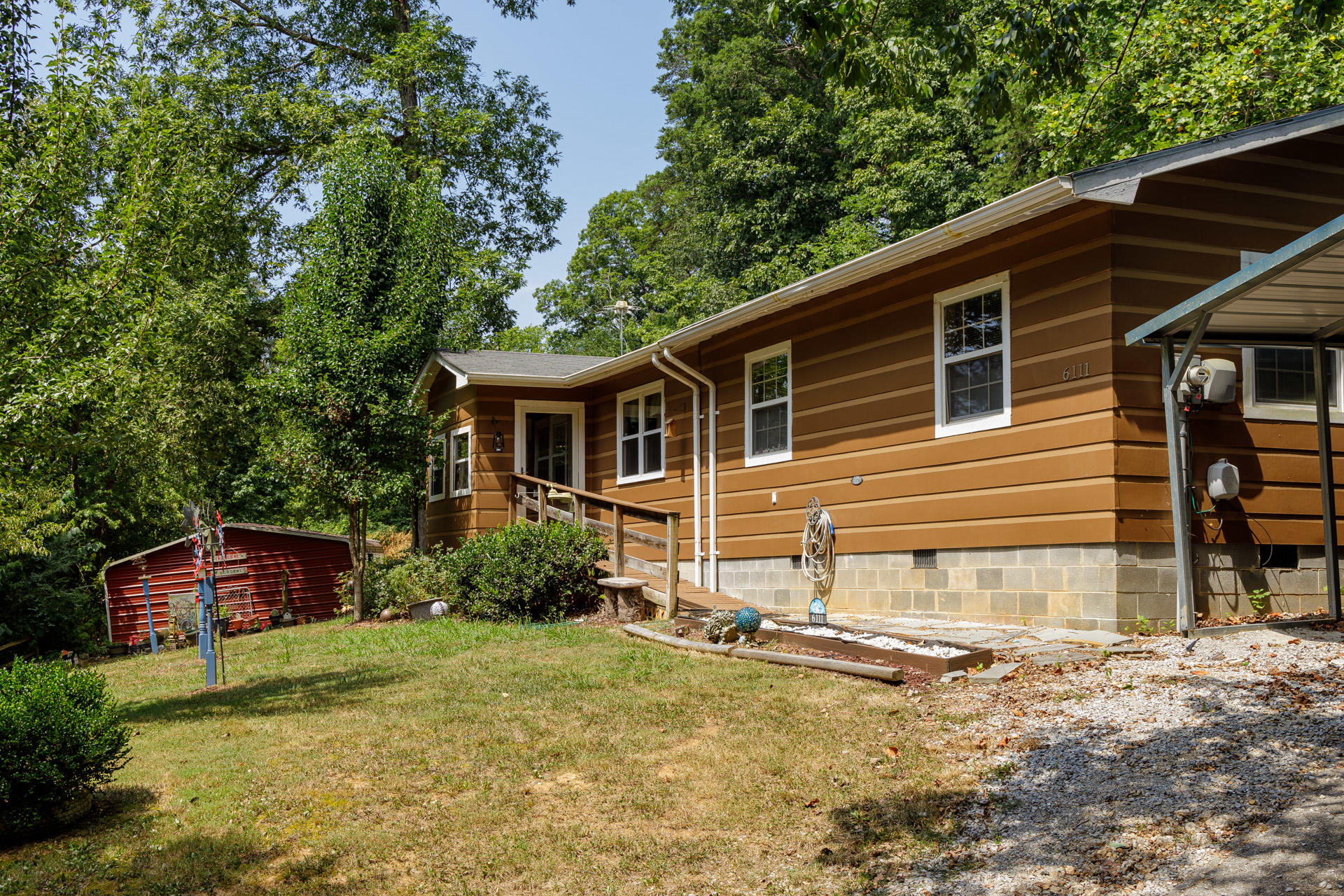 6111 Levi Road Hixson, TN 37343 - Photo 1 of 29 xterior1