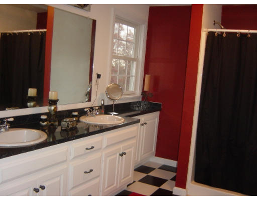 416 Marston Road Northbridge, MA 01588 - Photo 15 of 21