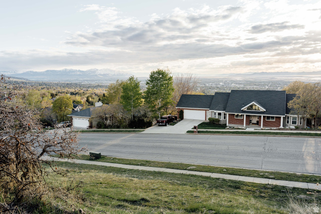 540 North 1300th Street East, Unit 10 Bountiful, UT 84010 - Photo 5 of 17