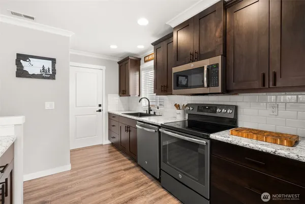 $524,950 | 18411 104th St Court East, Bonney Lake, WA 98391