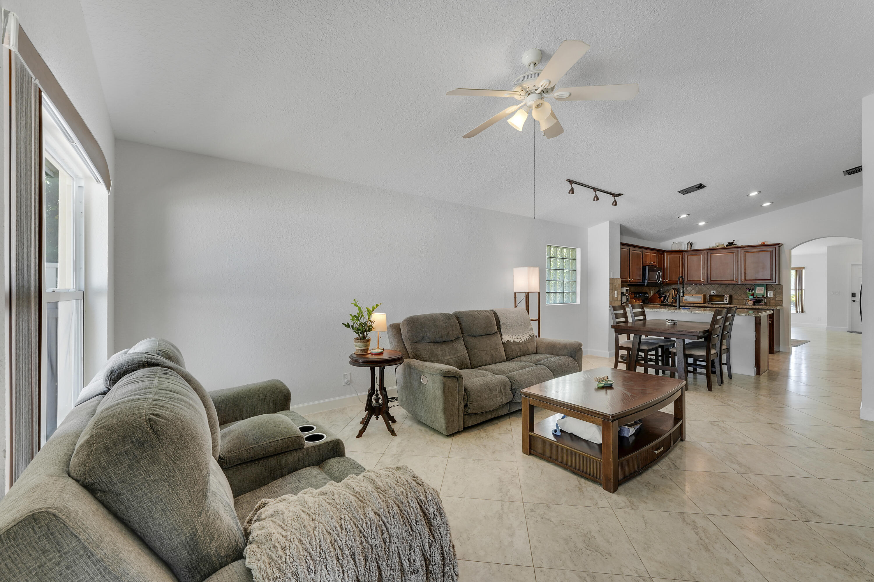 1017 Fosters Mill Road Boynton Beach, FL 33436 - Photo 25 of 44 House-13