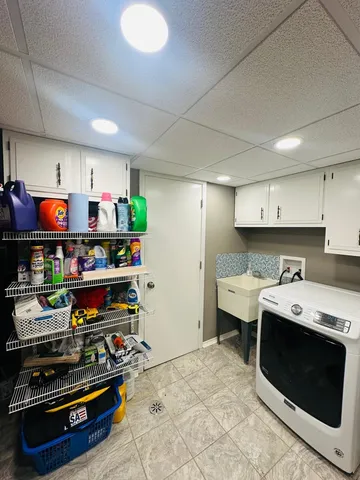 $2,550 | 2062 Danbury Place, Hoffman Estates, IL 60169