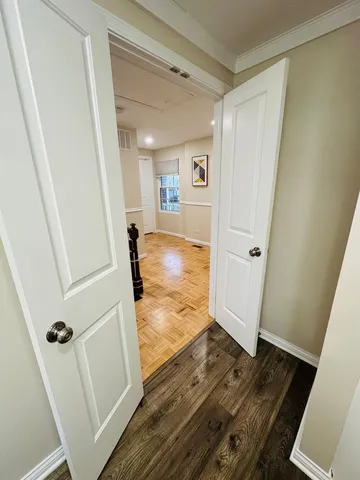 $2,550 | 2062 Danbury Place, Hoffman Estates, IL 60169