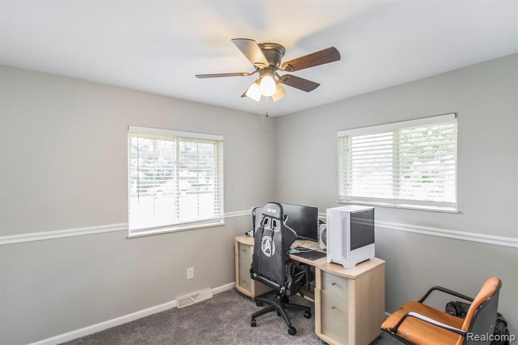 3401 Harrison Avenue Rochester Hills, MI 48307 - Photo 13 of 15