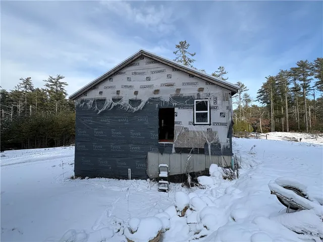 $399,900 | 286 Old Coach Road, Charlestown, RI 02813