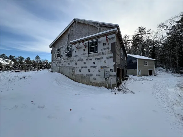 $399,900 | 286 Old Coach Road, Charlestown, RI 02813