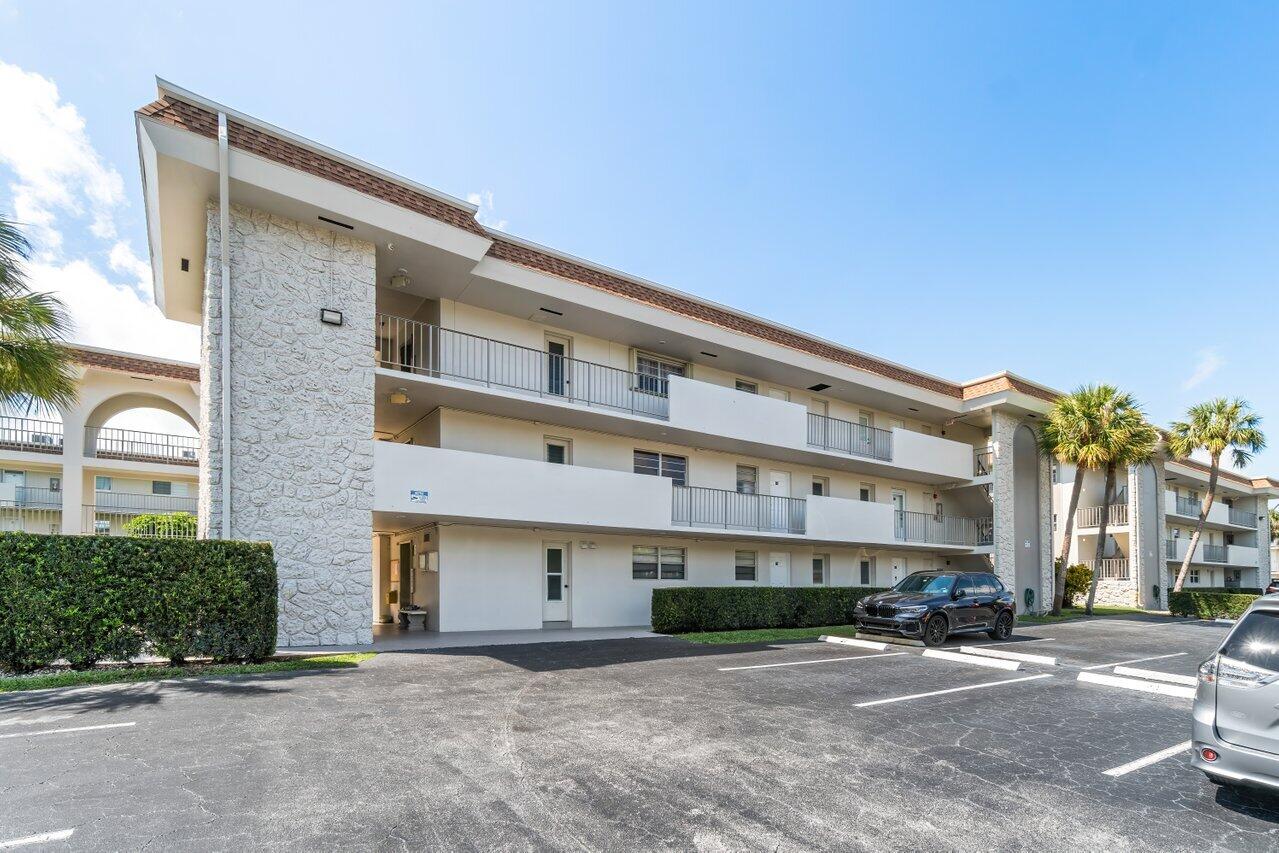 5601 Northwest 2nd Avenue, Unit 217 Boca Raton, FL 33487 - Photo 25 of 42 002-5601Northwest2ndAvenue-Unit217-BocaR