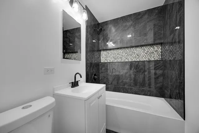 $189,900 | 2129 219th Street, Sauk Village, IL 60411