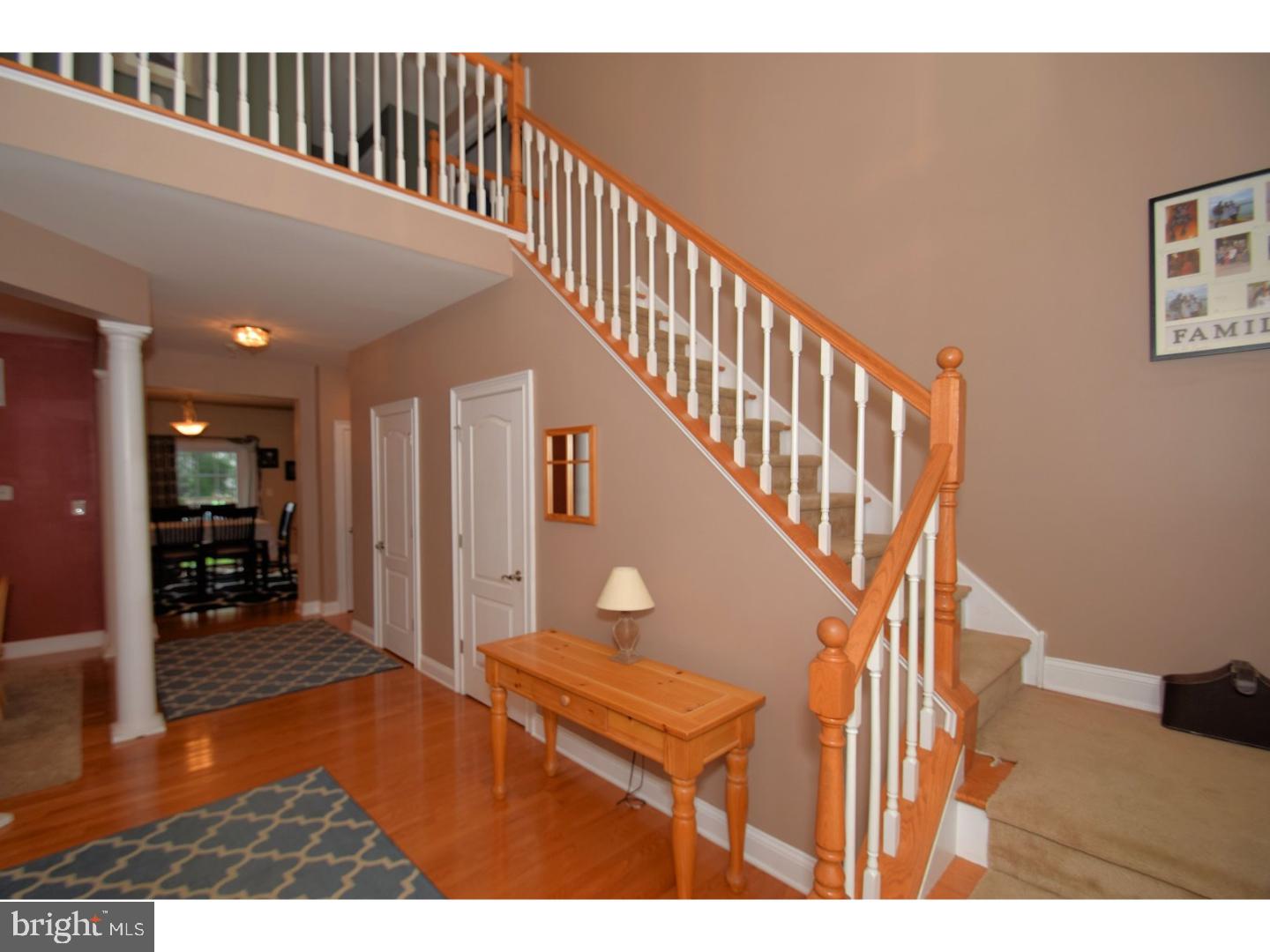 11043 Knights Road Philadelphia, PA 19154 - Photo 3 of 25
