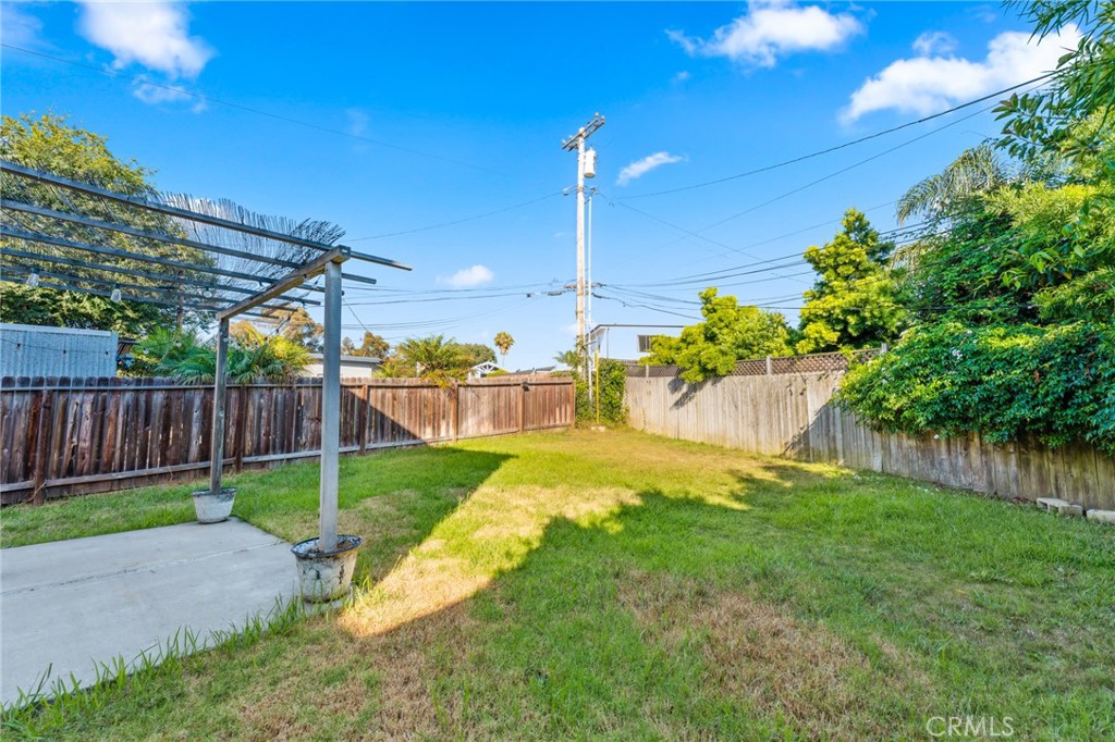 34602 Calle Rosita, Unit A Dana Point, CA 92624 - Photo 2 of 27 a view of a backyard