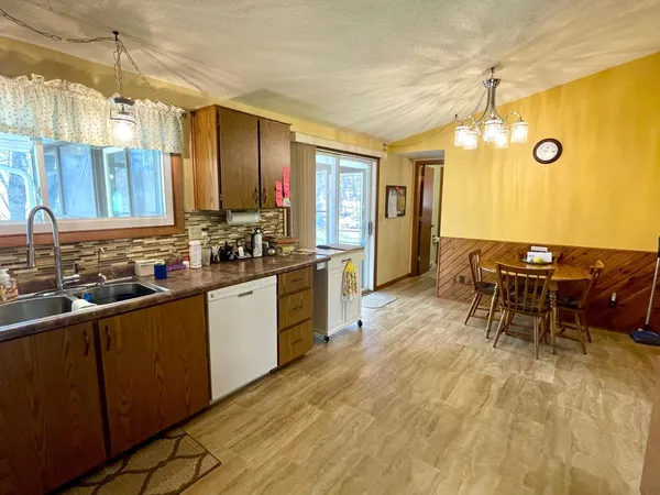 $385,000 | N7302 Highway 25, Menomonie, WI 54751