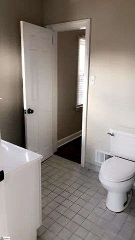 $1,950 | 117 Pine Street, Greer, SC 29650