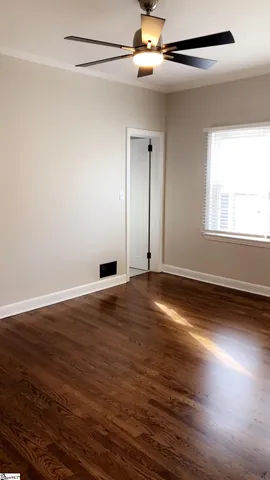 $1,950 | 117 Pine Street, Greer, SC 29650